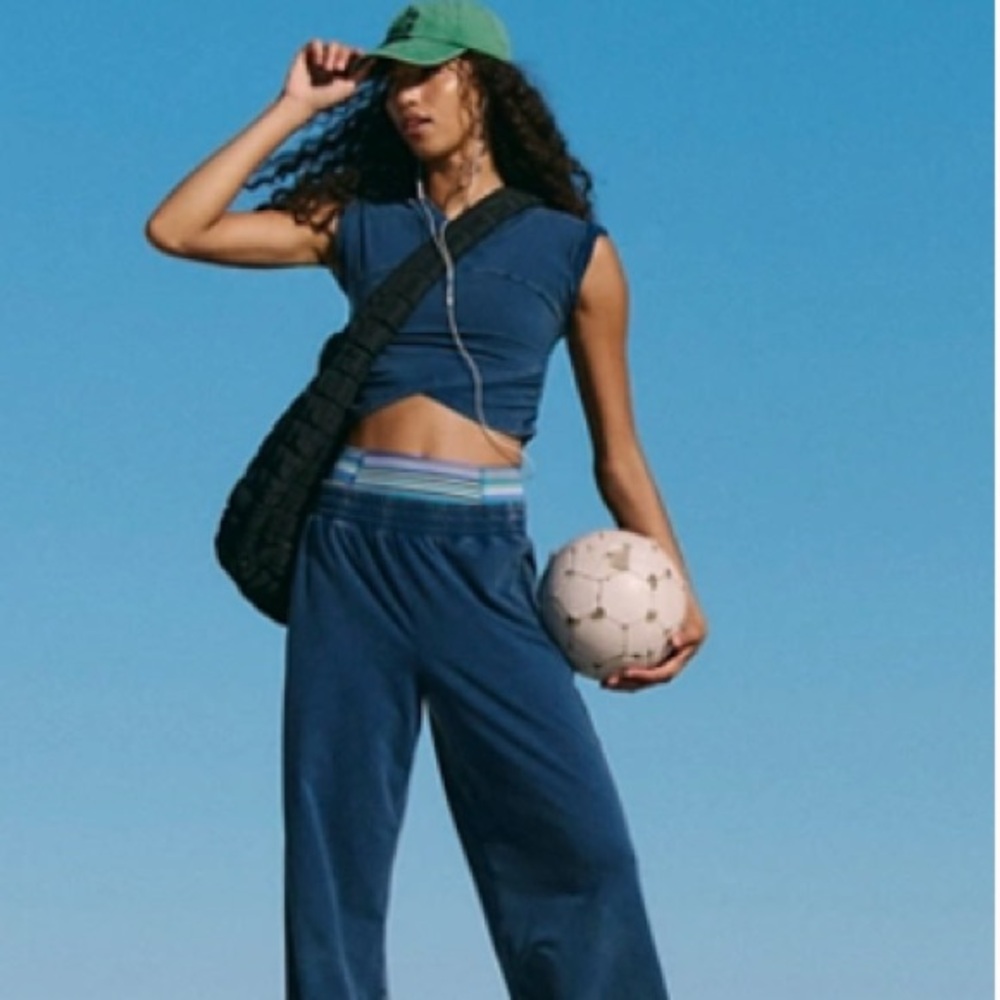 Free People Navy Jogger set Pants top size Large new